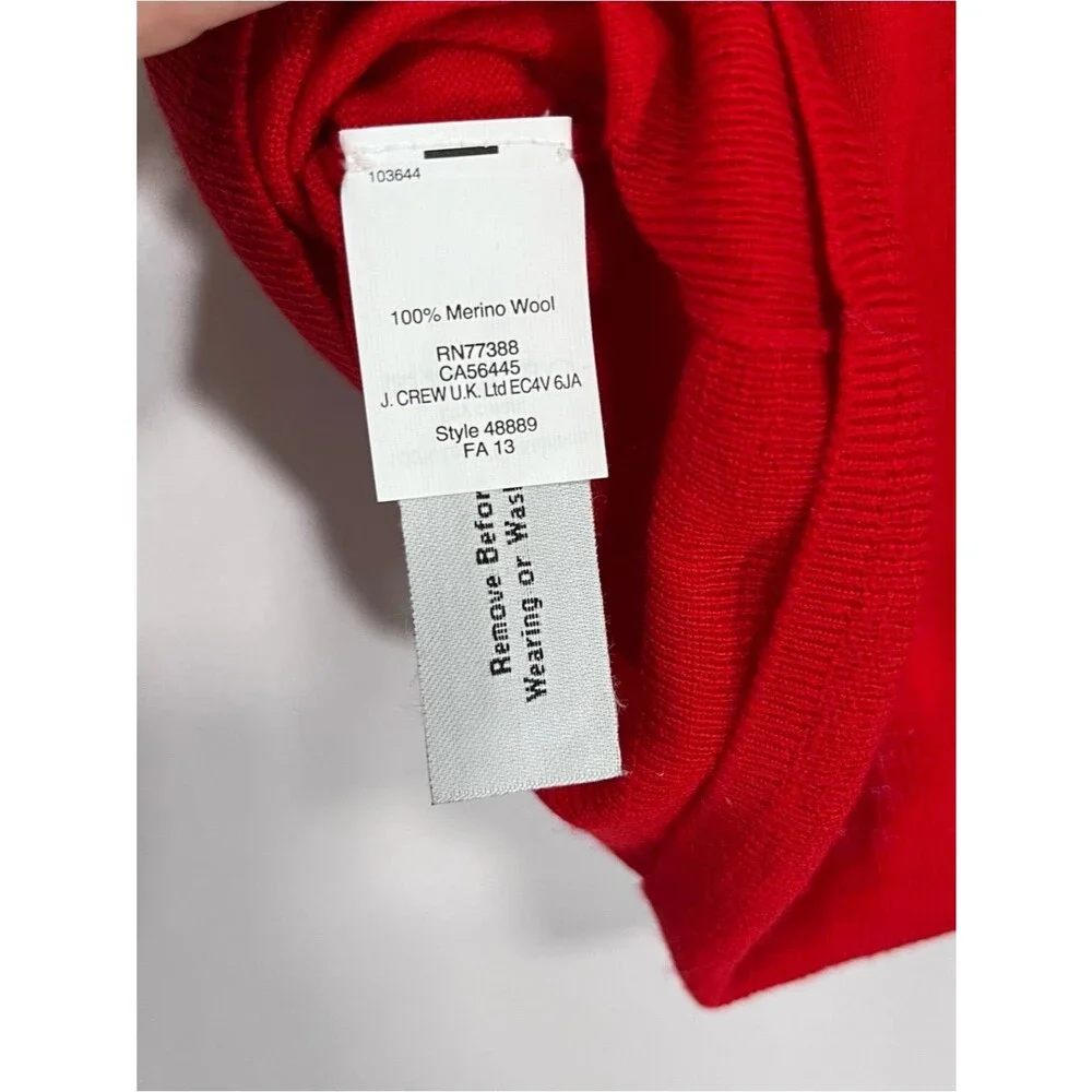 J.Crew Red Lightweight 100% Merino Wool V-Neck Sweater J. Crew Size XS